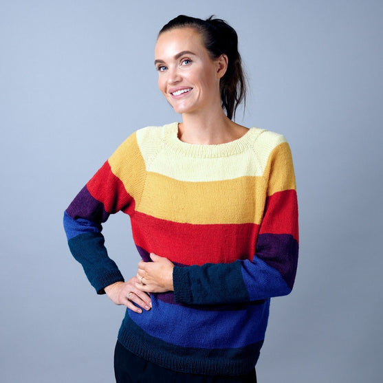 

June Regenbogen Pullover
2