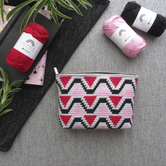 

Ava - Kosmetiktasche
1