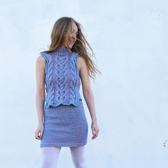 

Love On Skirt - Rock
1