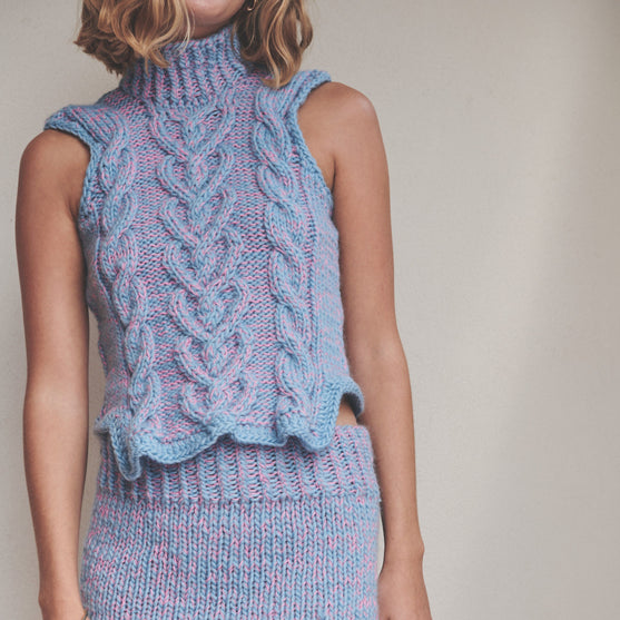 

Love On Skirt - Rock
3