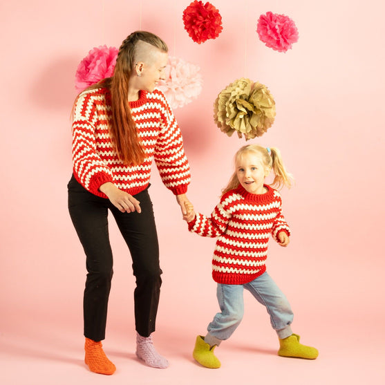

Candy Cane Stripes - Kinderpullover
1