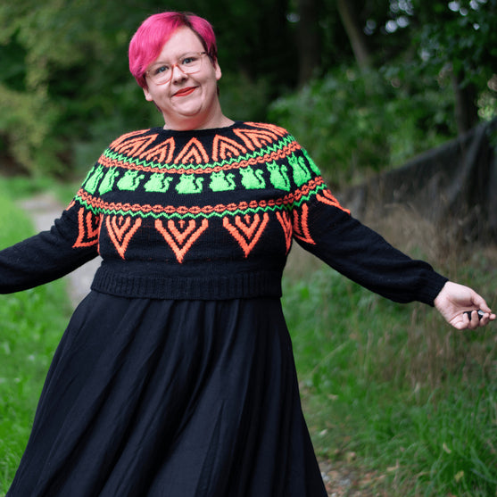 

Scary Cat - Pullover
2