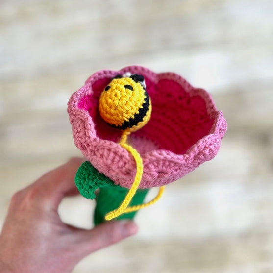 

Bumblebee - Ballfangspiel
4