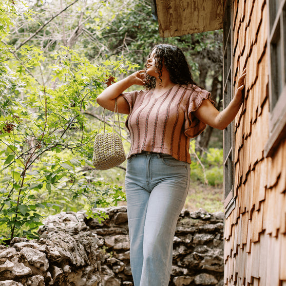 

Dalle de Verre - Top mit Rüschenärmeln
4