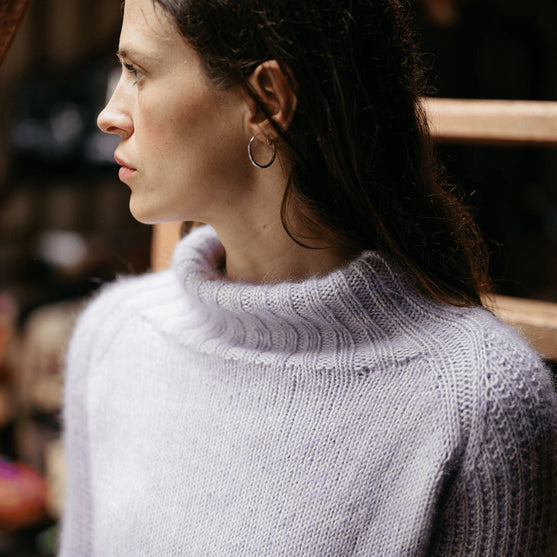 

Jacaranda - Raglan-Pullover
9
