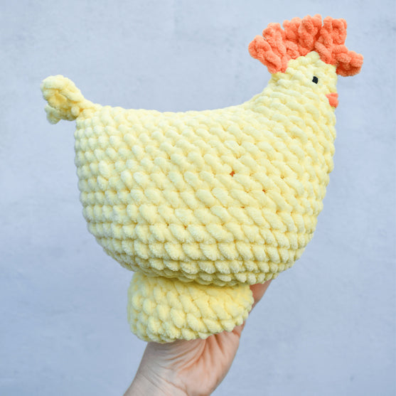 

Henny - Henne mit Eiern
10