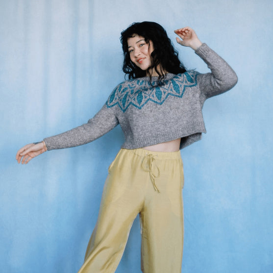 

Arima - Farbmuster-Pullover
5