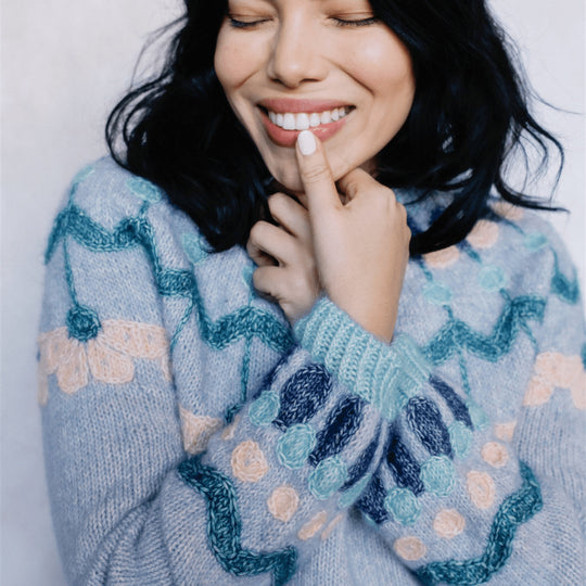 Whim - Farbmuster-Pullover