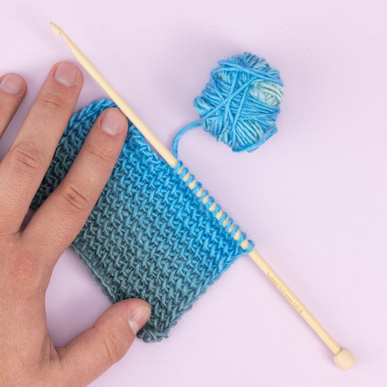 

Tunesische Häkelnadel aus Bambus – 25 cm - Hobbii
3