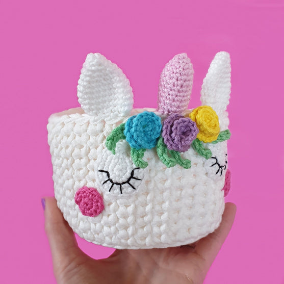 

Kawaii Einhorn- Körbchen
1