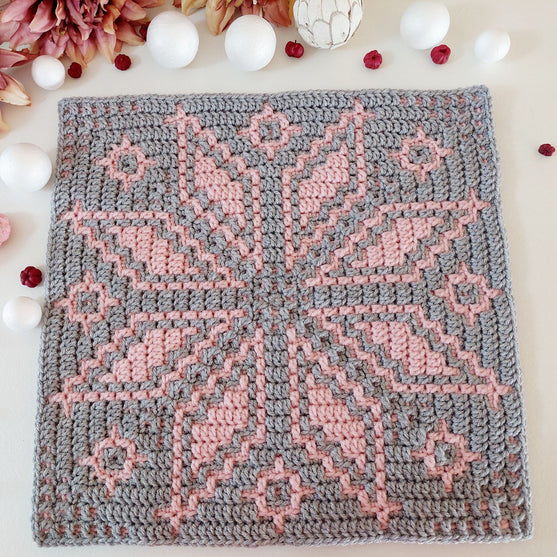 

Glorious Bloom - Quadrat
3