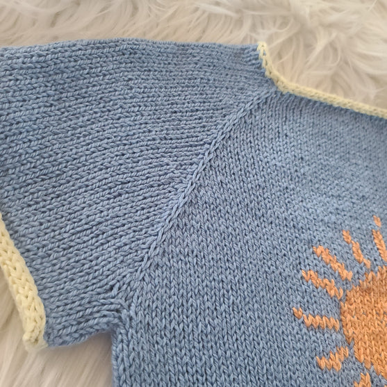 

Sunny Days – Kinderpullover
3