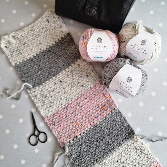 

Delicate Moss Stitch - Tischläufer
5