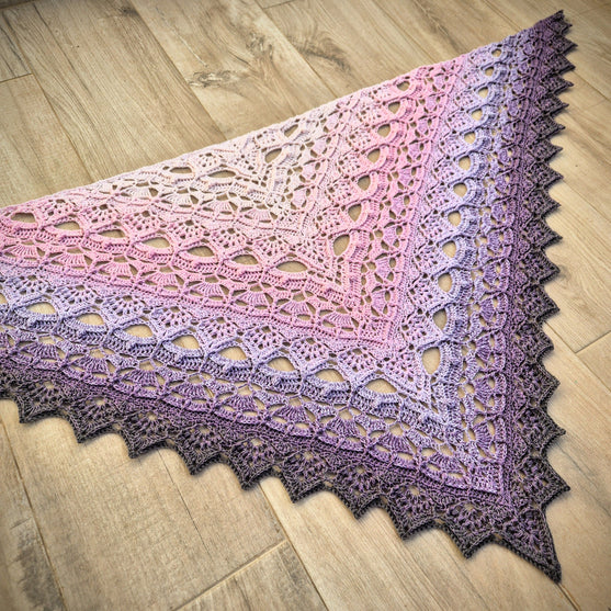 

SilverNeedleTea - Tuch
1