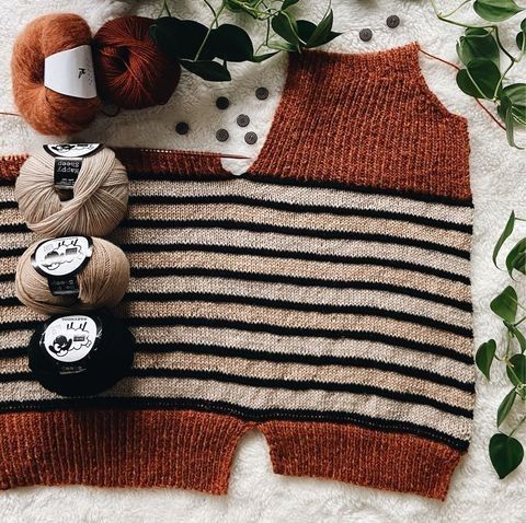 

Demeter - Cardigan
2