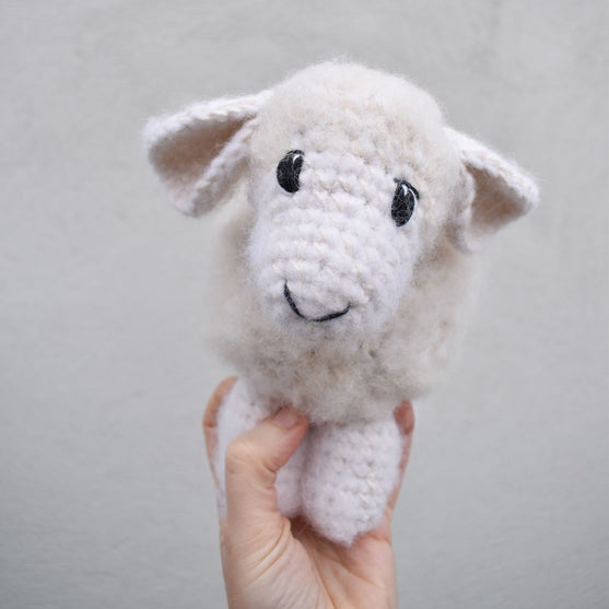 

Fluffy das Schaf
1