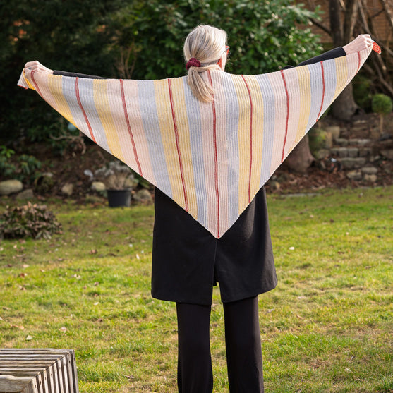 

Sisters Shawl - Tuch
3