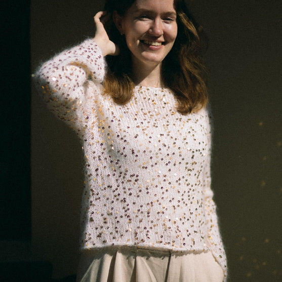 

Summer Lotus Sparkle - Pullover
3