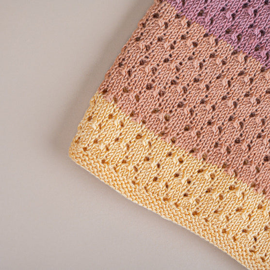 

Åkande - Babydecke
5