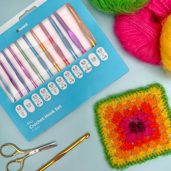 

Alu Häkelnadel Set - 11 Größen - Hobbii
4