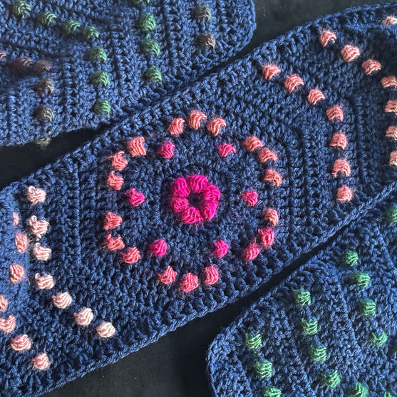 

ChromaFlora - Schal
2