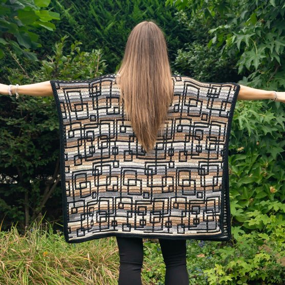 

Linked Symmetry - Poncho
2