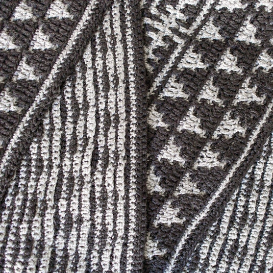 

Twilight Whispers - Schal
7