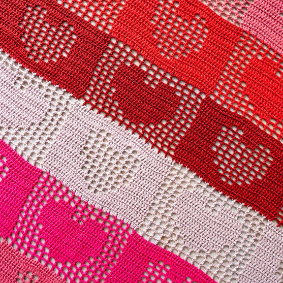 

Charmed Harmony - Tuch
9