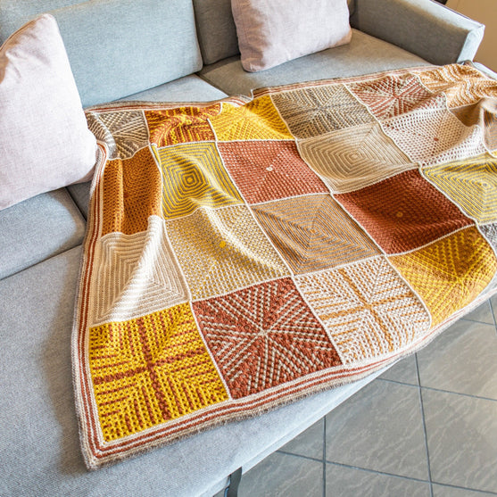 

Mirror Mirror On The Throw - Decke
3