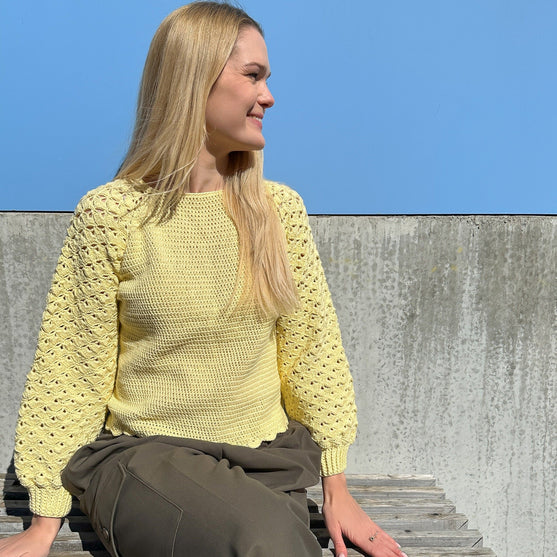 

Fall in Love - Pullover
3