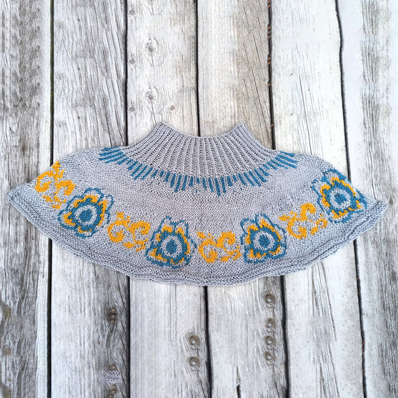 

Spring Flora - Halswärmer
7