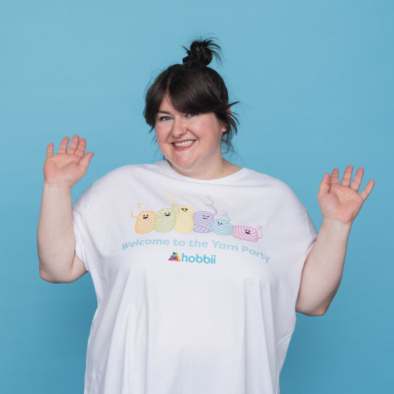 

Party T-shirt - Yarniis (Limited Edition) - Hobbii
3