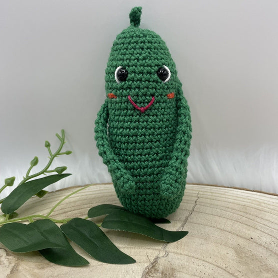 

Gundula Glücksgurke - Amigurumi
2