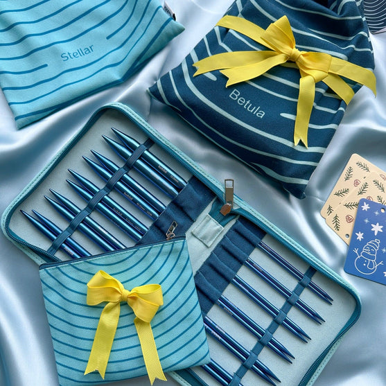 

Stellar austauschbares Rundstricknadel-Set Deluxe – Sapphire - Hobbii
15