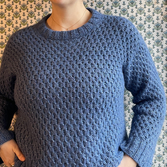 

Easy Honeycomb Sweater - Pullover
2