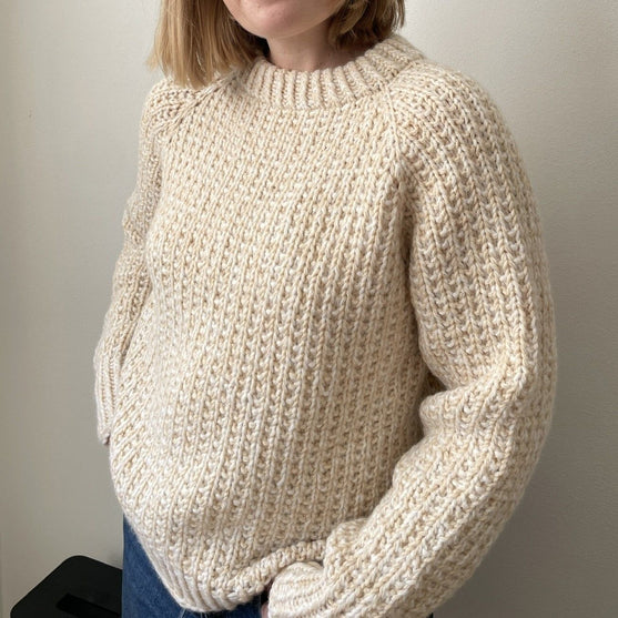 

Easy Evening Sweater - Pullover
2