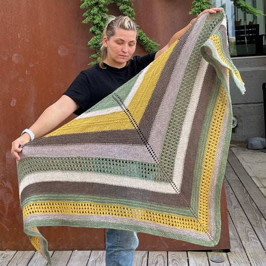 Outfoxed - Schultertuch