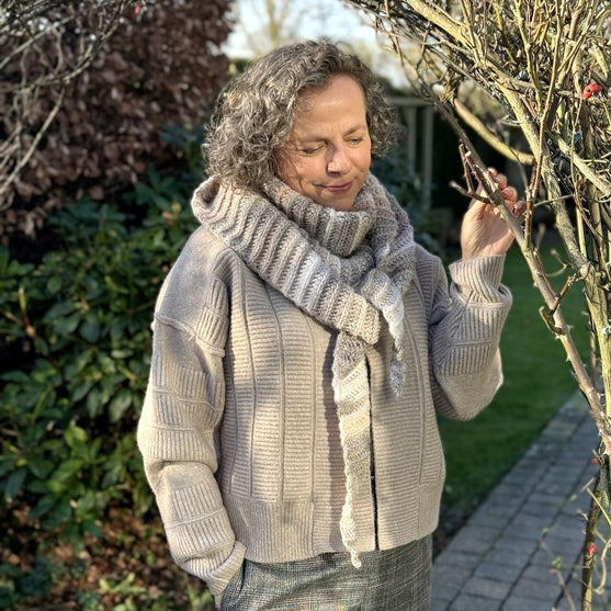 

All Across – Schal
2