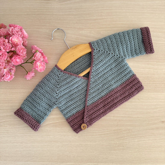 

Little Darling - Baby-Cardigan
1