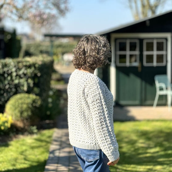 

Flower - Pullover
5