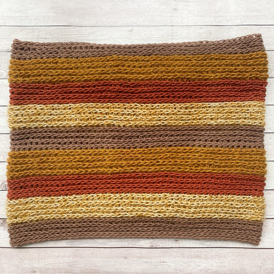 

Faux Knit - Häkelschal
2