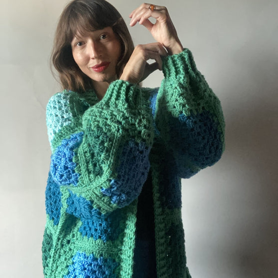 

Very Granny - Cardigan
8