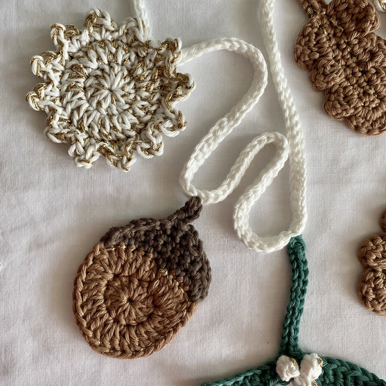 

Solstice - Girlande
6