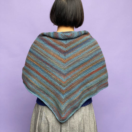 

Jasmin - Tuch in tunesischer Häkeltechnik
1