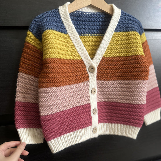 

Iris - Kinder-Cardigan
3