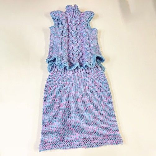 

Love On Skirt - Rock
6