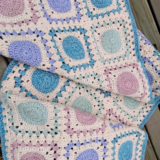 

Sea Urchin - Schal
4