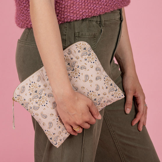 

Gequilteter Organizer – mittelgroß - Hobbii
2