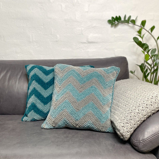 Mountains - Quadratisches Kissen