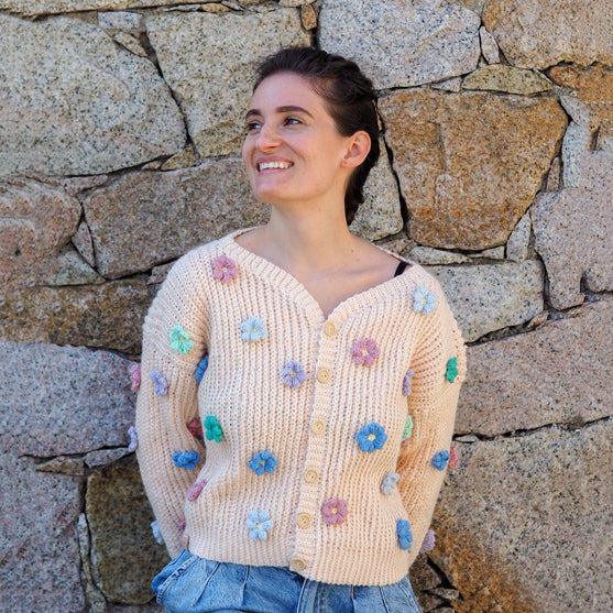 

Blossom - Cardigan
1